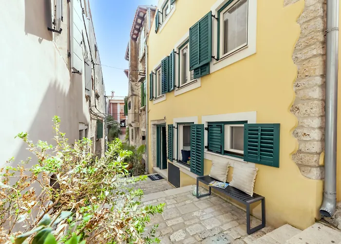 Yellow House Apartamento Rovinj