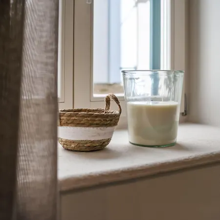 Apartment Yellow House *