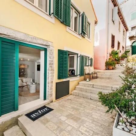Yellow House Apartmán Rovinj